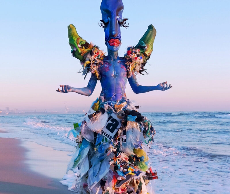 Anche la plastica è trans!