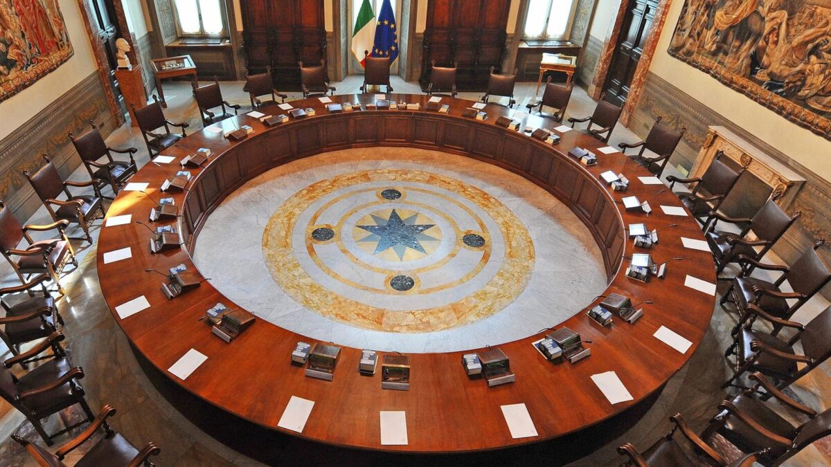 Editoriale – Quer pasticciaccio brutto de via della Scrofa